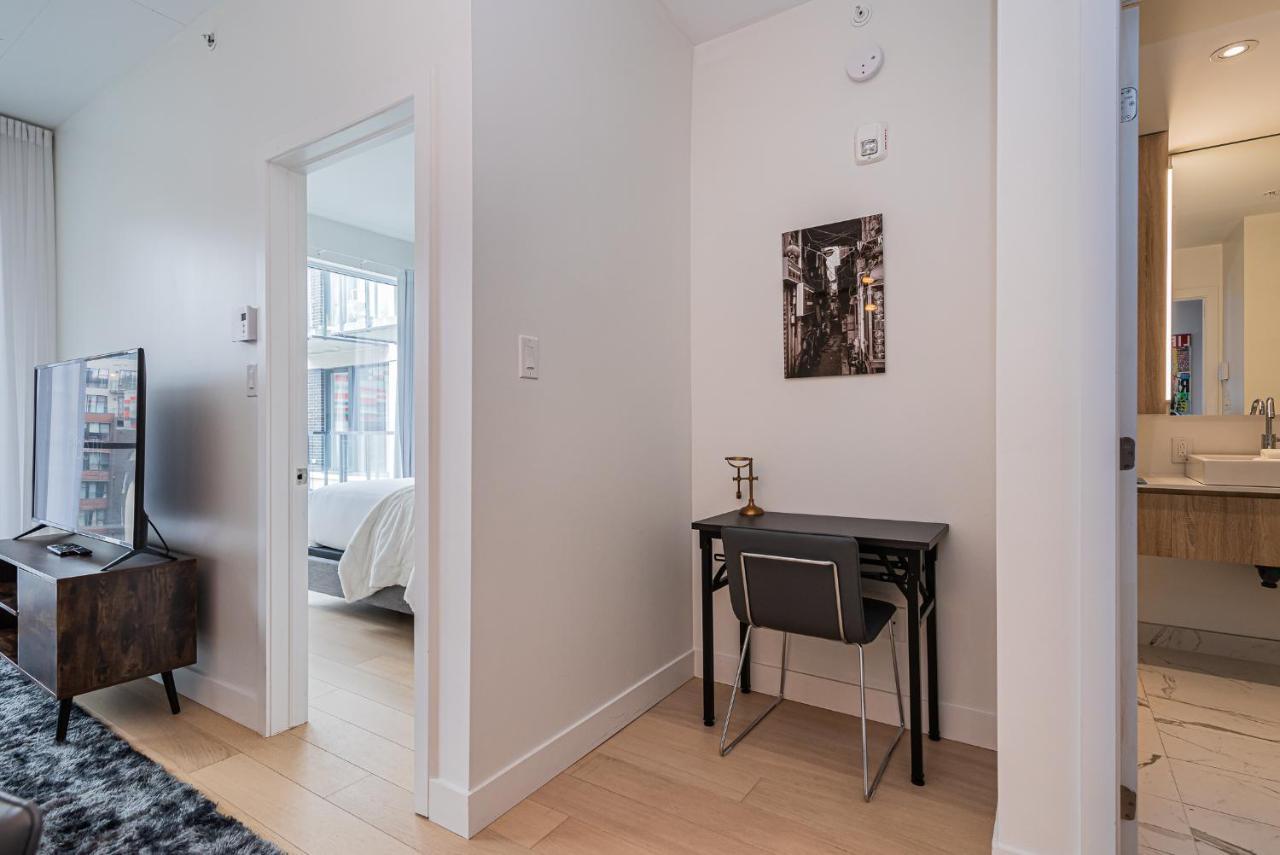 Le Se7T Penthouses Montreal Exterior photo