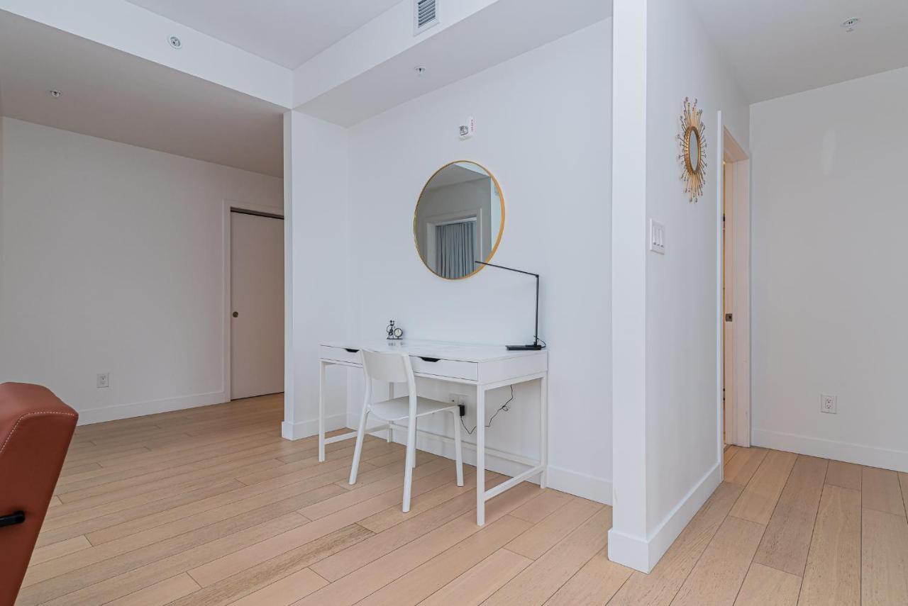 Le Se7T Penthouses Montreal Exterior photo