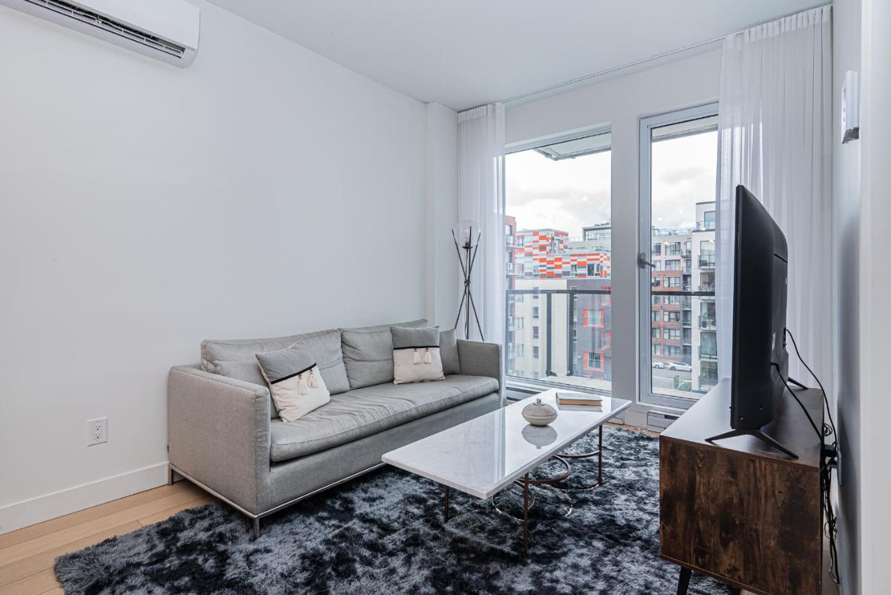 Le Se7T Penthouses Montreal Exterior photo