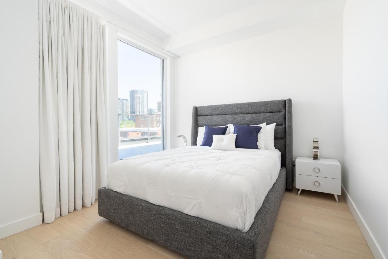 Le Se7T Penthouses Montreal Exterior photo